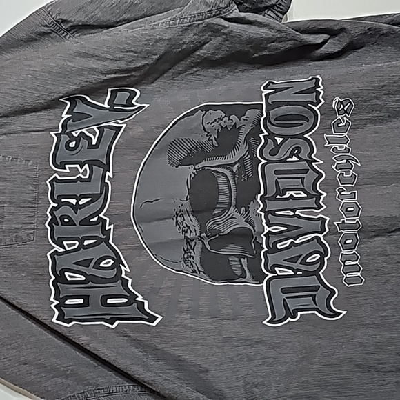Harley Davidson XL gray short sleeve button down shirt - Picture 5 of 6